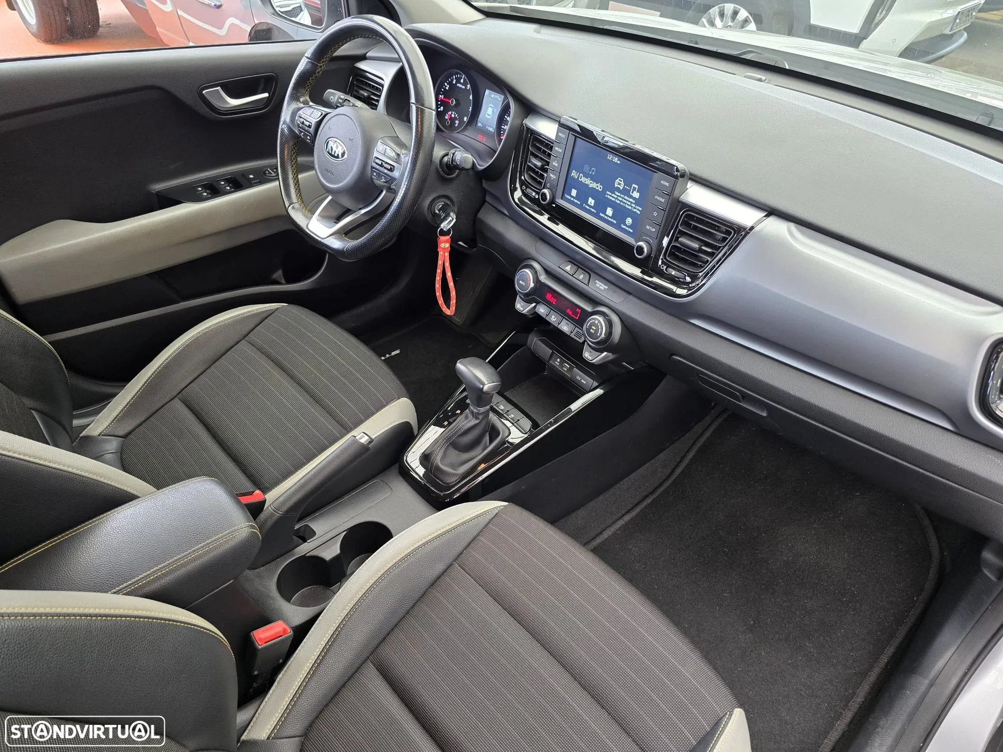 Kia Stonic 1.0 T-GDI TX 7DCT - 14