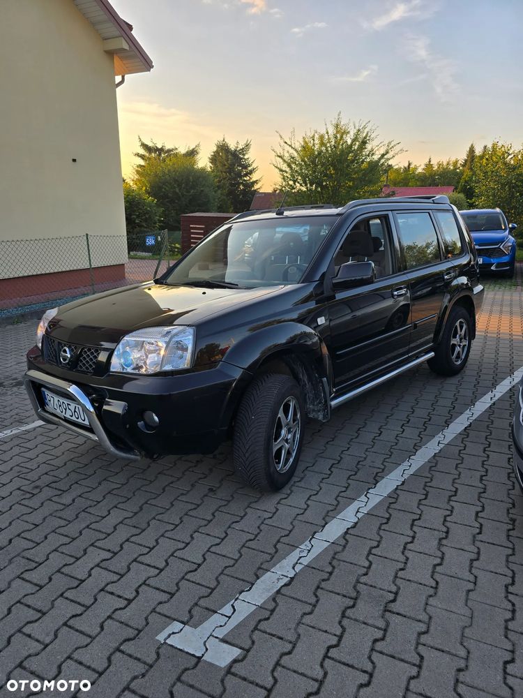 Nissan X-Trail 2.5 4x4 Sport - 13