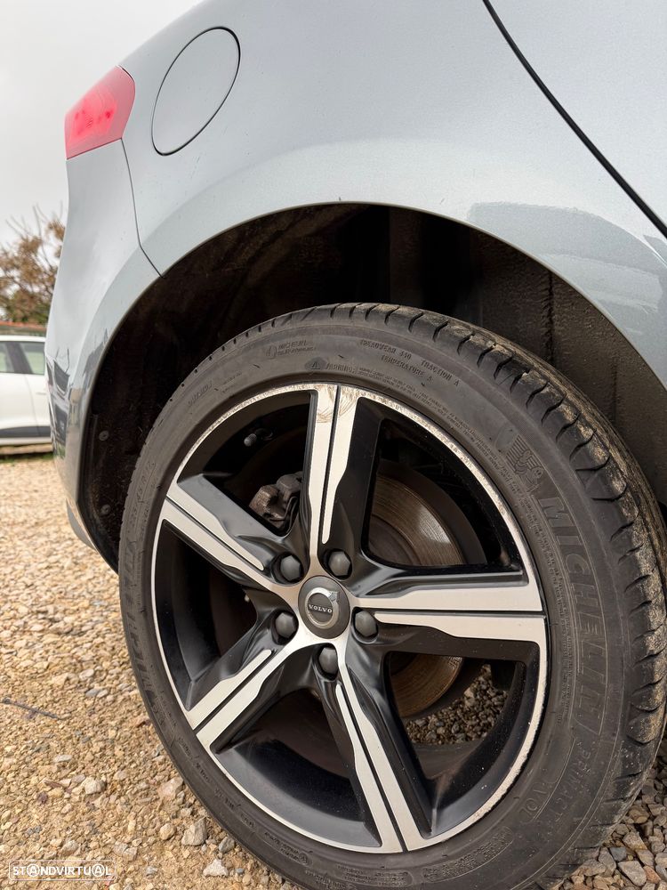 Volvo V40 1.5 T3 Sport Edition R Geartronic - 28