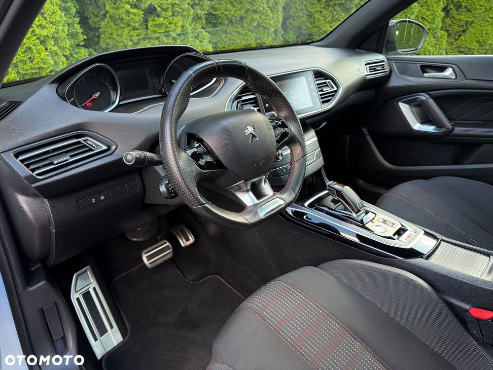 Peugeot 308 PureTech 130 EAT6 Stop & Start GT-Line Edition - 24