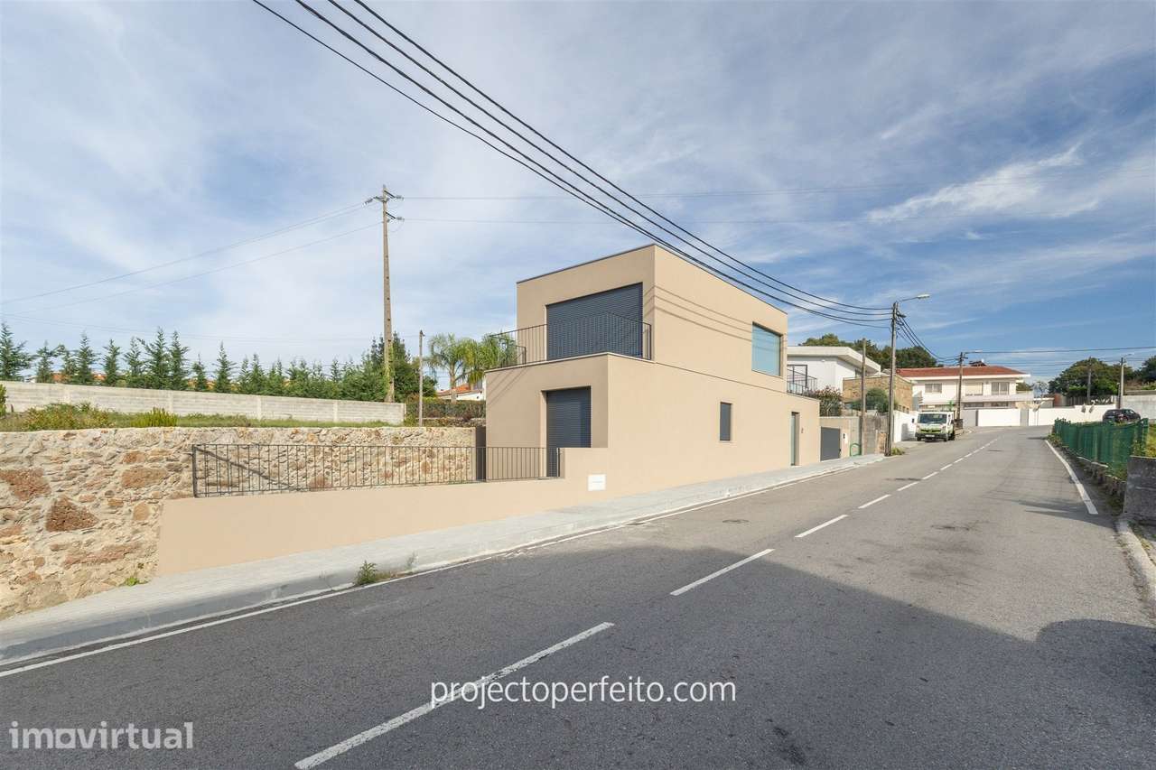 Moradia T4 Venda em Arrifana,Santa Maria da Feira - Grande imagem: 5/32