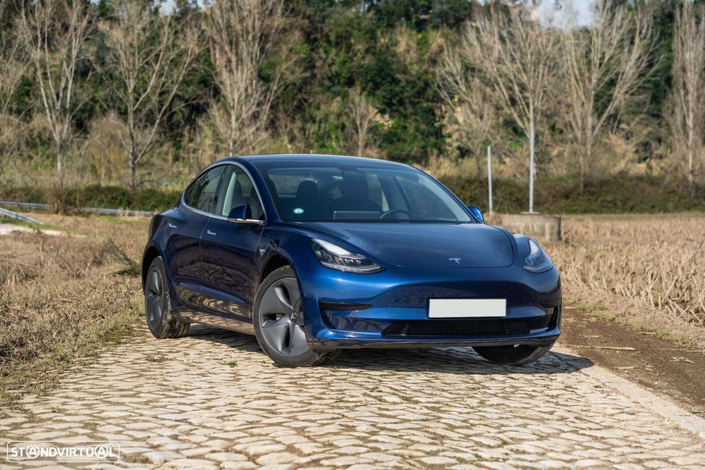 Tesla Model 3 Standard Range Plus RWD - 1