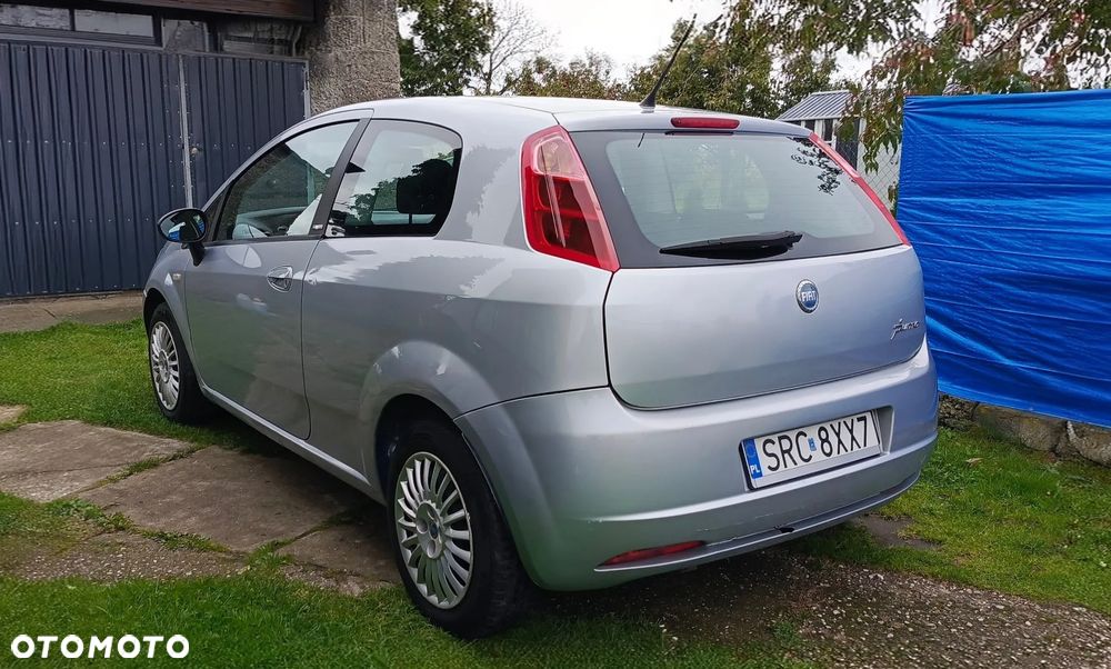 Fiat Grande Punto 1.3 Multijet 16V Dynamic - 3