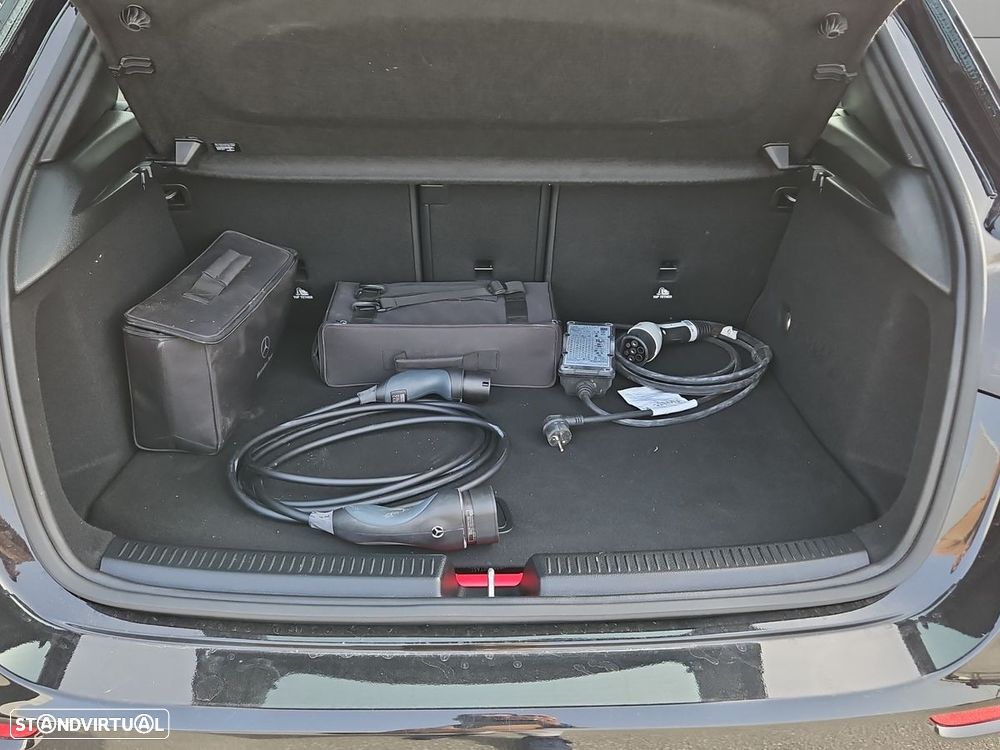 Mercedes-Benz A 250 e Style Plus - 20