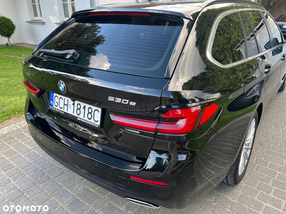 BMW Seria 5 530e xDrive - 10