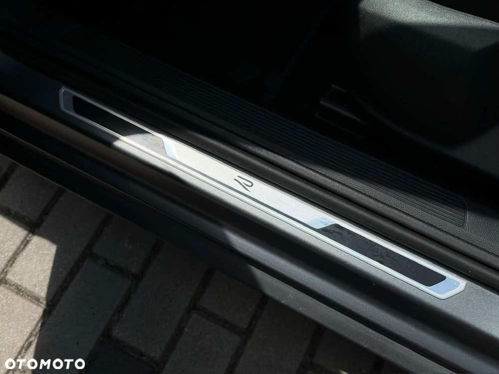 Volkswagen T-Roc 2.0 TSI 4Motion R DSG - 15