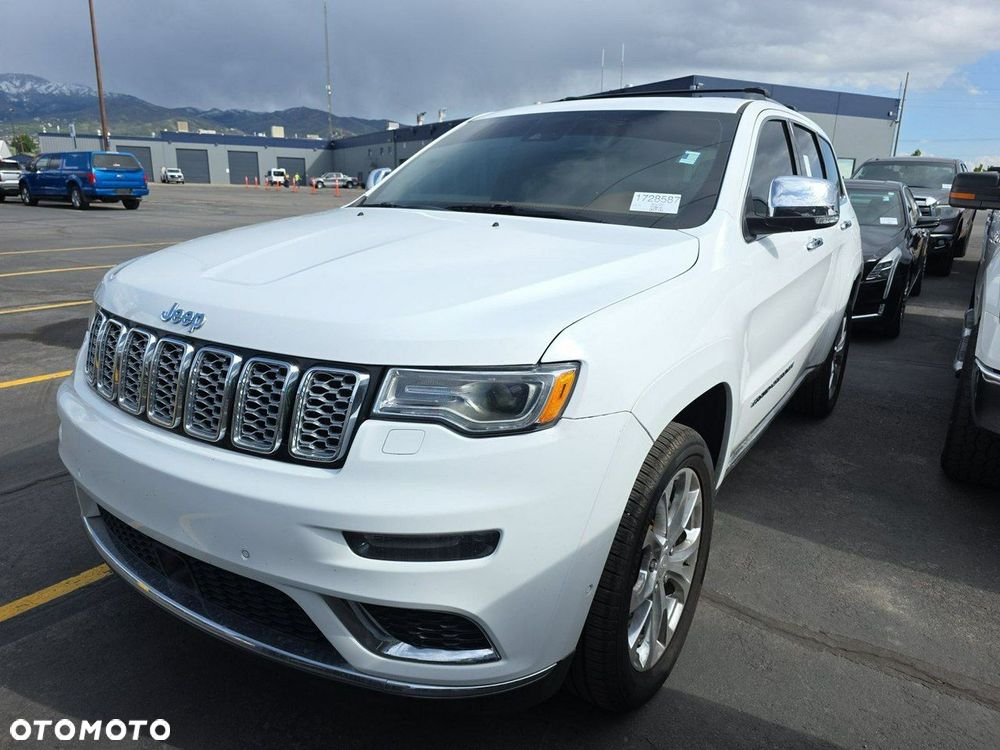 Jeep Grand Cherokee - 1