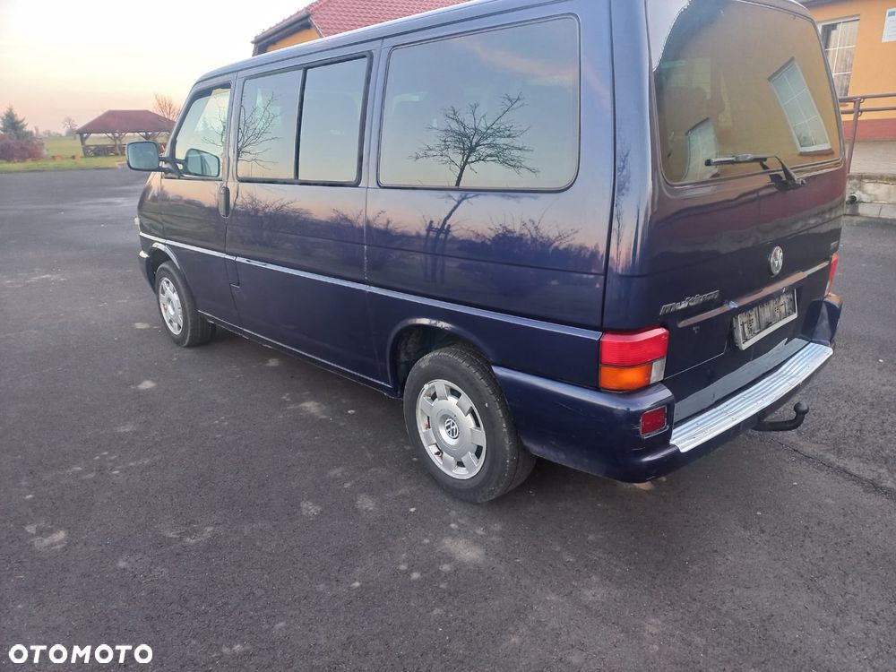Volkswagen Multivan - 3