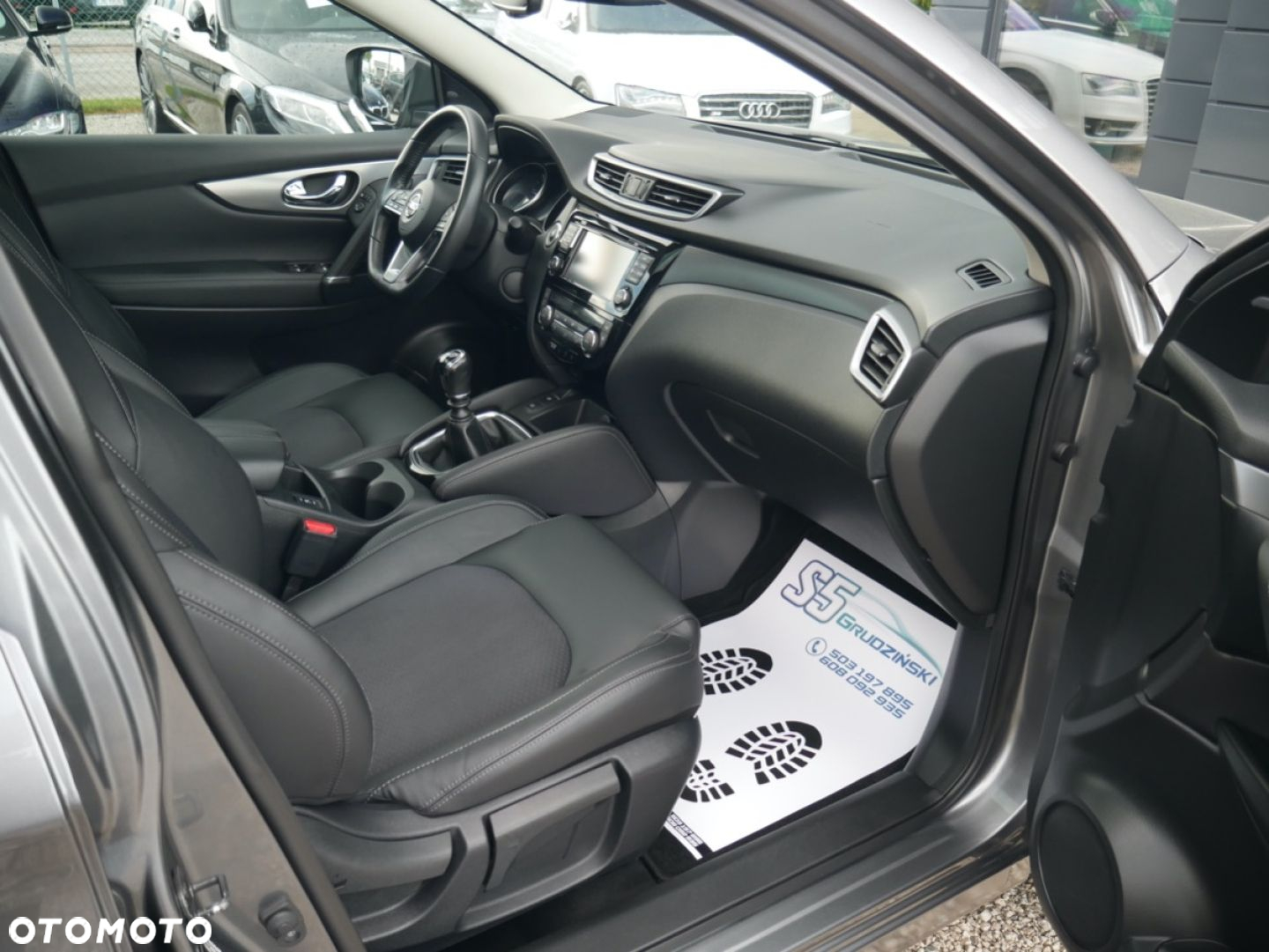 Nissan Qashqai - 14