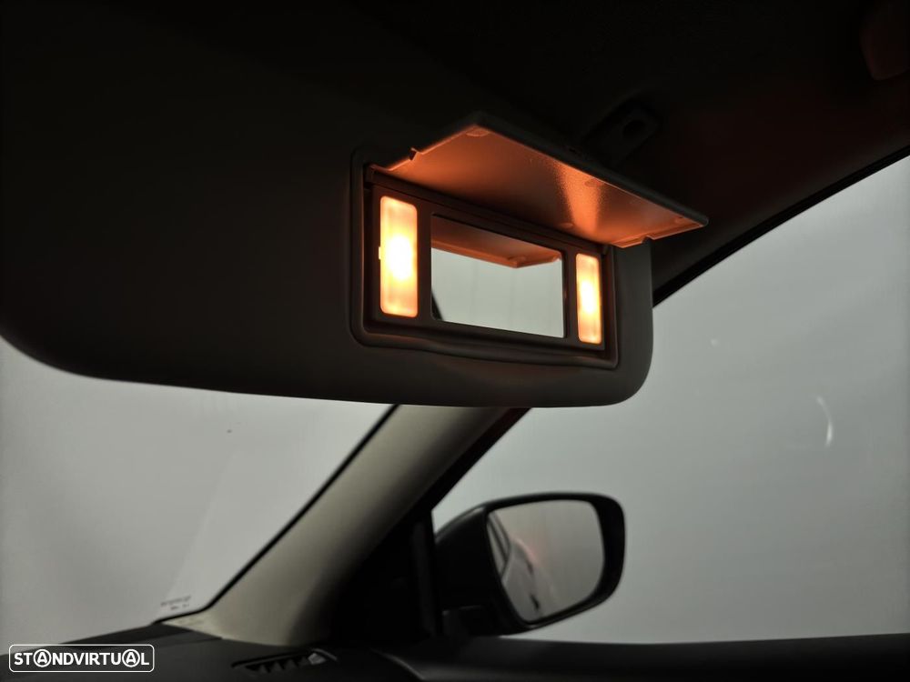 Nissan Qashqai 1.6 dCi Tekna Premium Pele S Alcantara Xtronic - 36