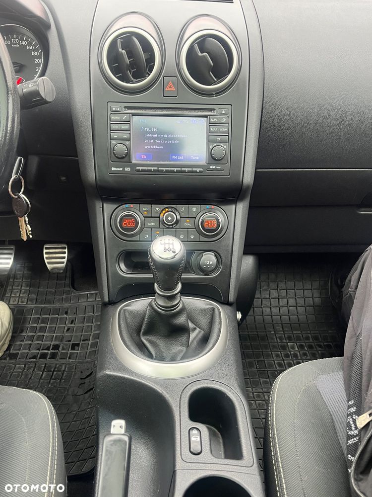 Nissan Qashqai - 16