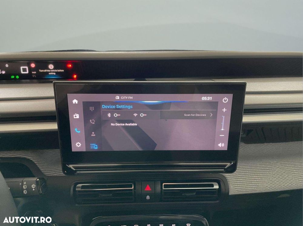 Citroën C3 1.2 PureTech 100 S&S BVM6 PLUS - 18