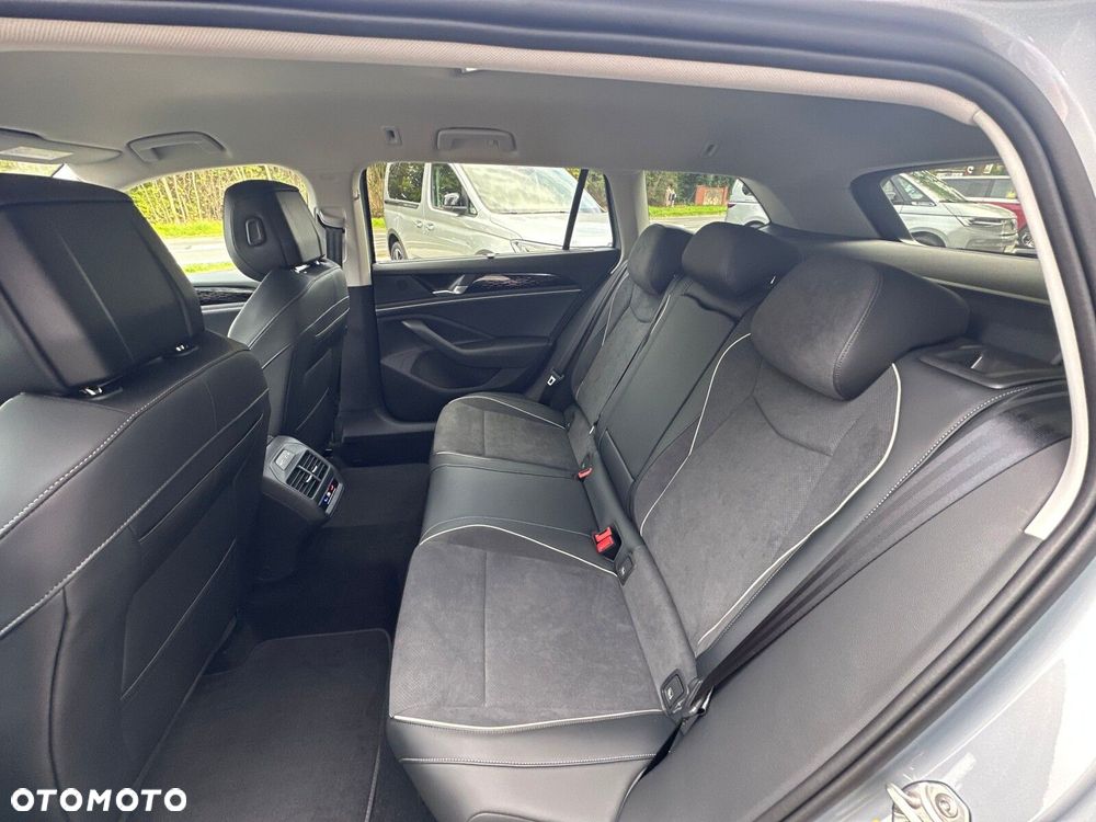 Volkswagen Passat - 29