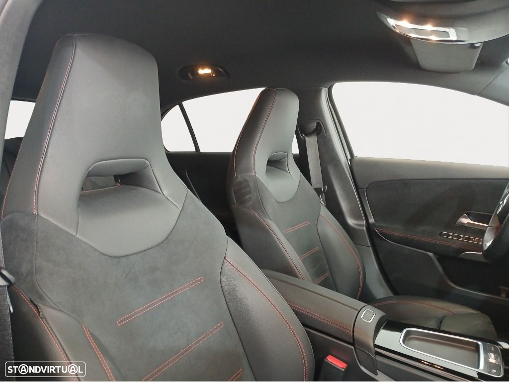 Mercedes-Benz A 250 - 13