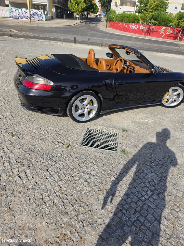 Porsche 911 Série F - 20