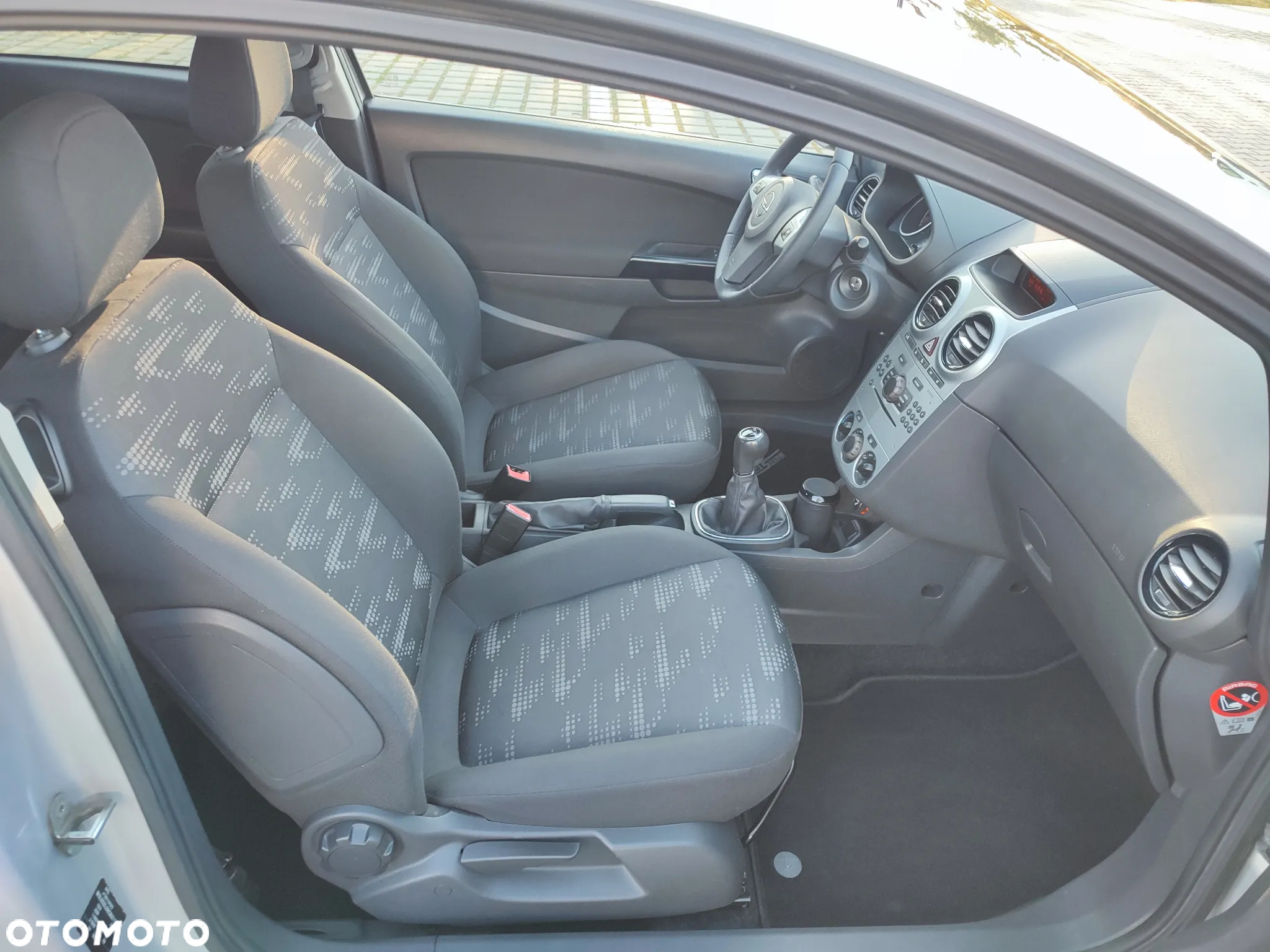 Opel Corsa 1.4 16V EcoFLEX Start-Stop Satellite - 21