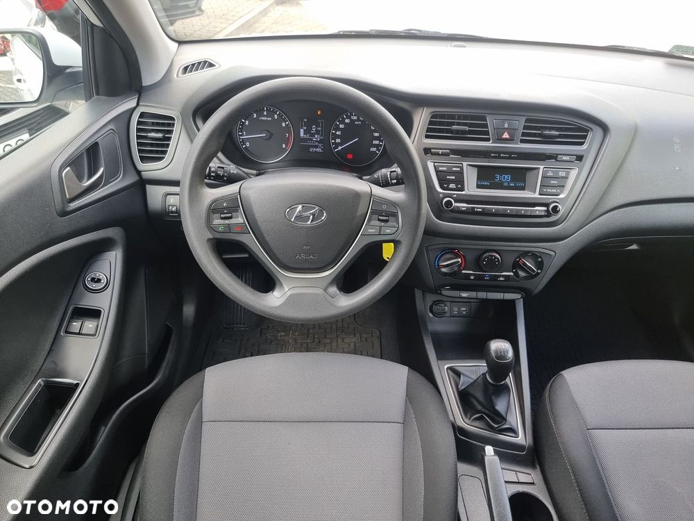 Hyundai i20 1.2 Classic Plus - 30