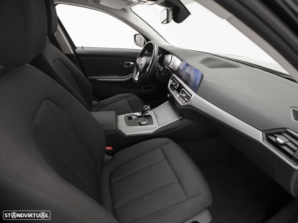 BMW 330 e Corporate Edition Auto - 12