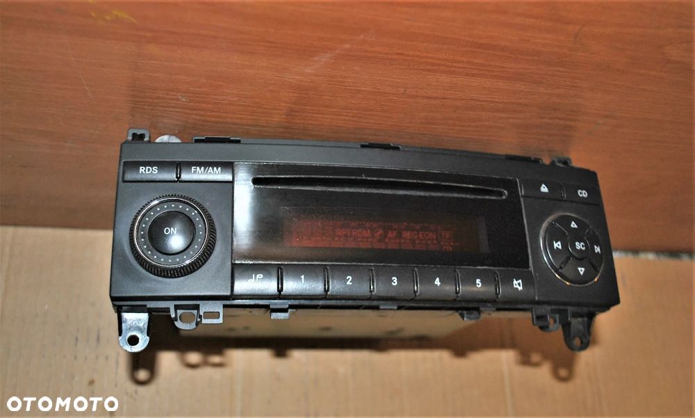 Radio A-Klasa W169 - 2