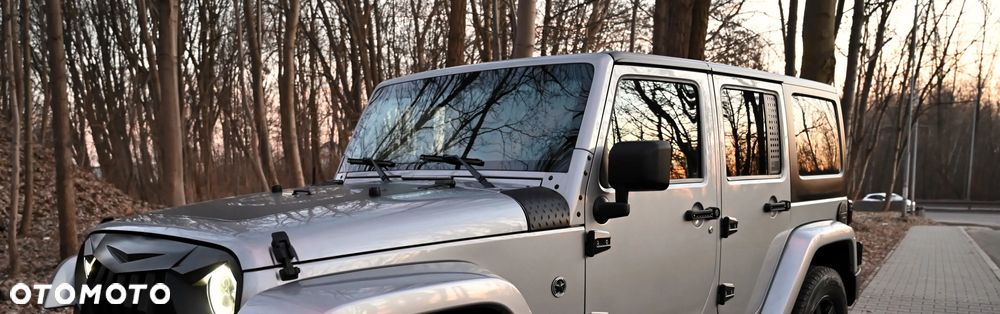 Jeep Wrangler - 28