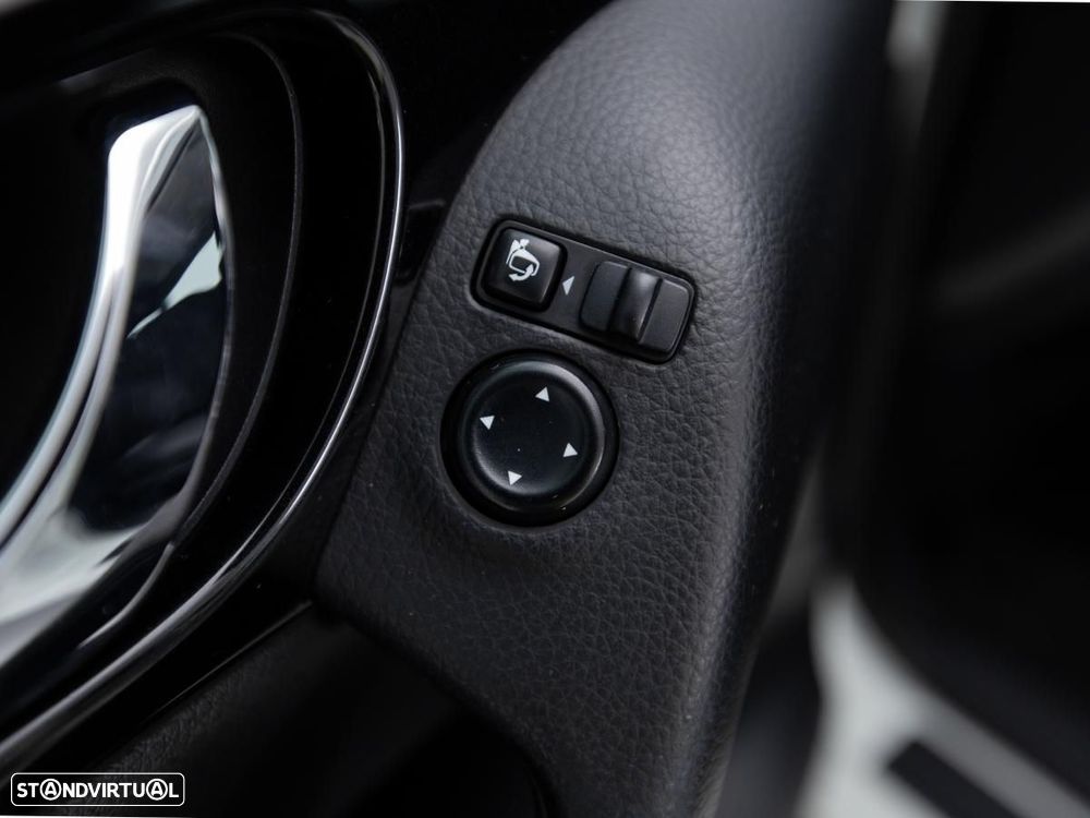 Nissan Qashqai - 14