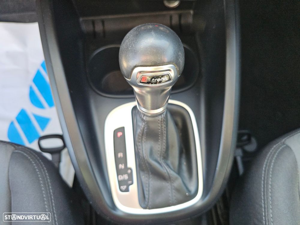 Audi A1 Sportback 1.4 TDI Sport S tronic - 29