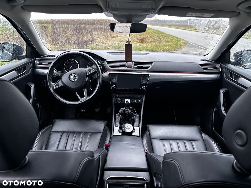 Skoda Superb 2.0 TDI Style - 12