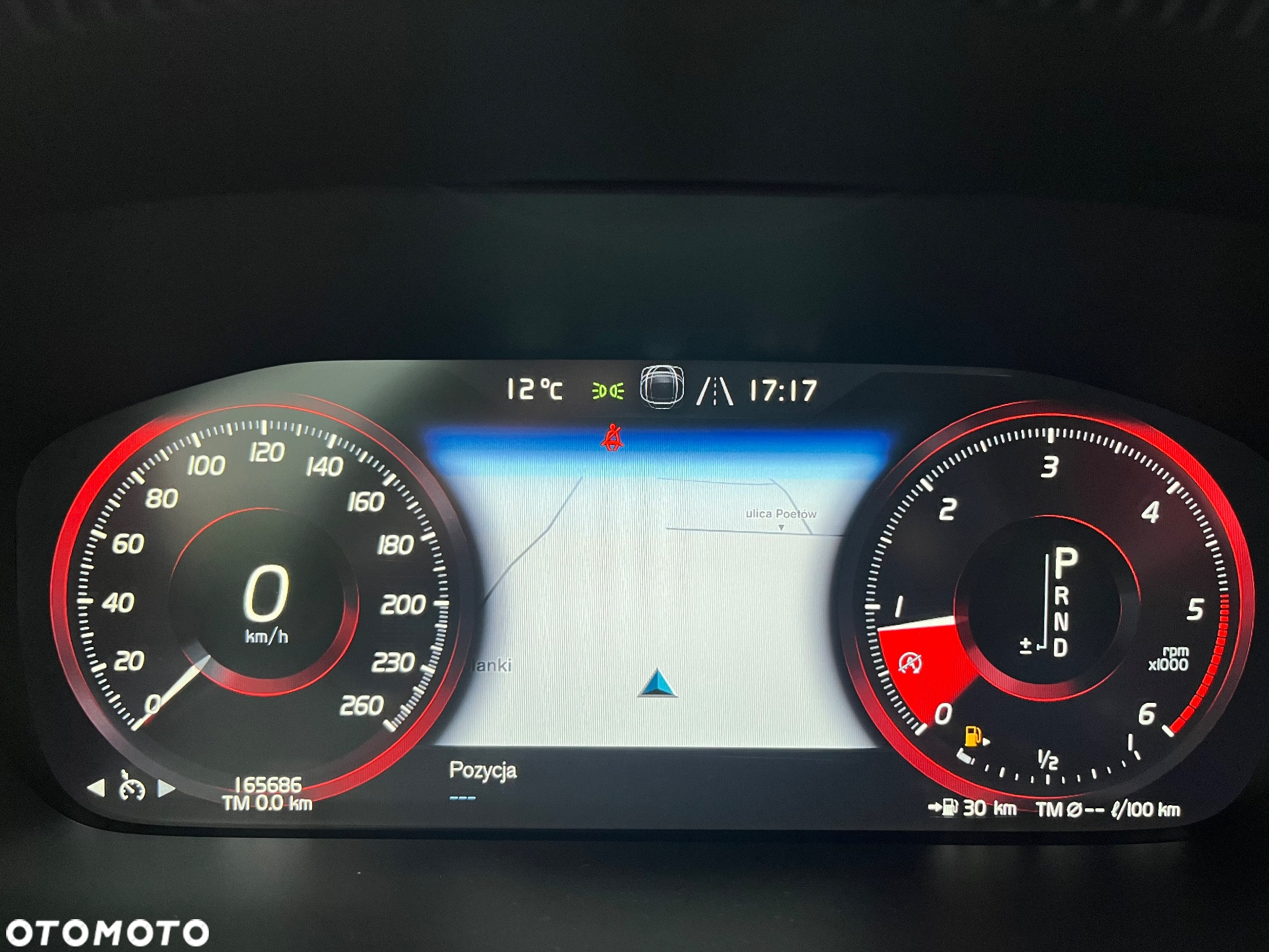 Volvo V60 D3 Momentum Pro - 18