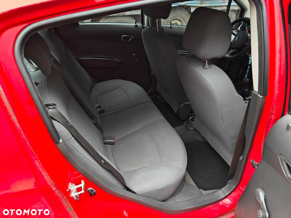 Chevrolet Spark 1.0 Base+ - 9