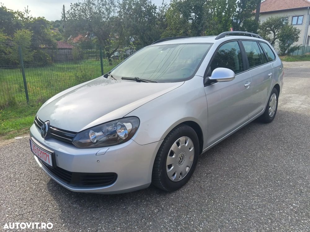 Volkswagen Golf 1.6 TDI DPF Trendline DSG - 3