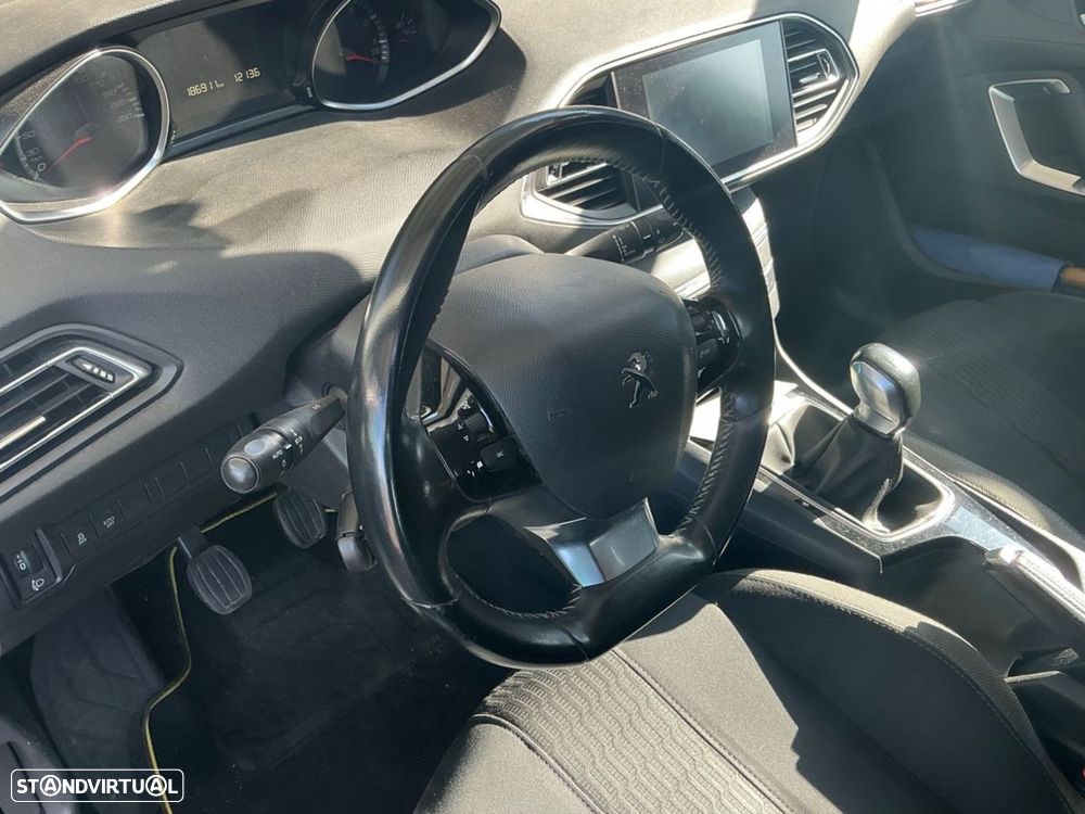 Peugeot 308 SW - 4