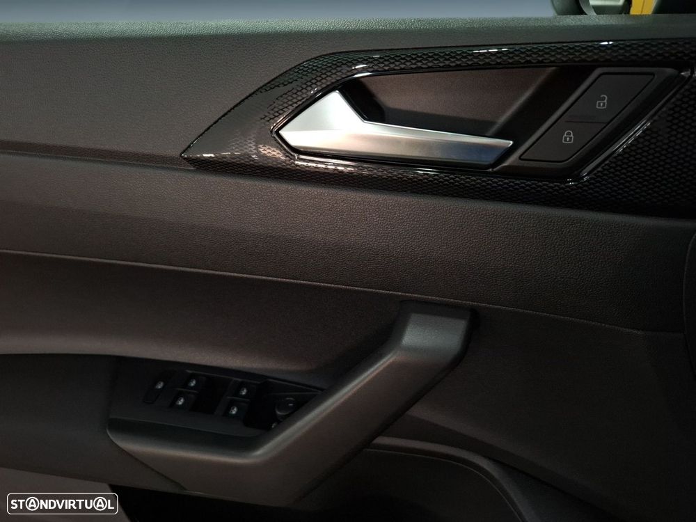 VW Taigo 1.0 TSI Urban - 23