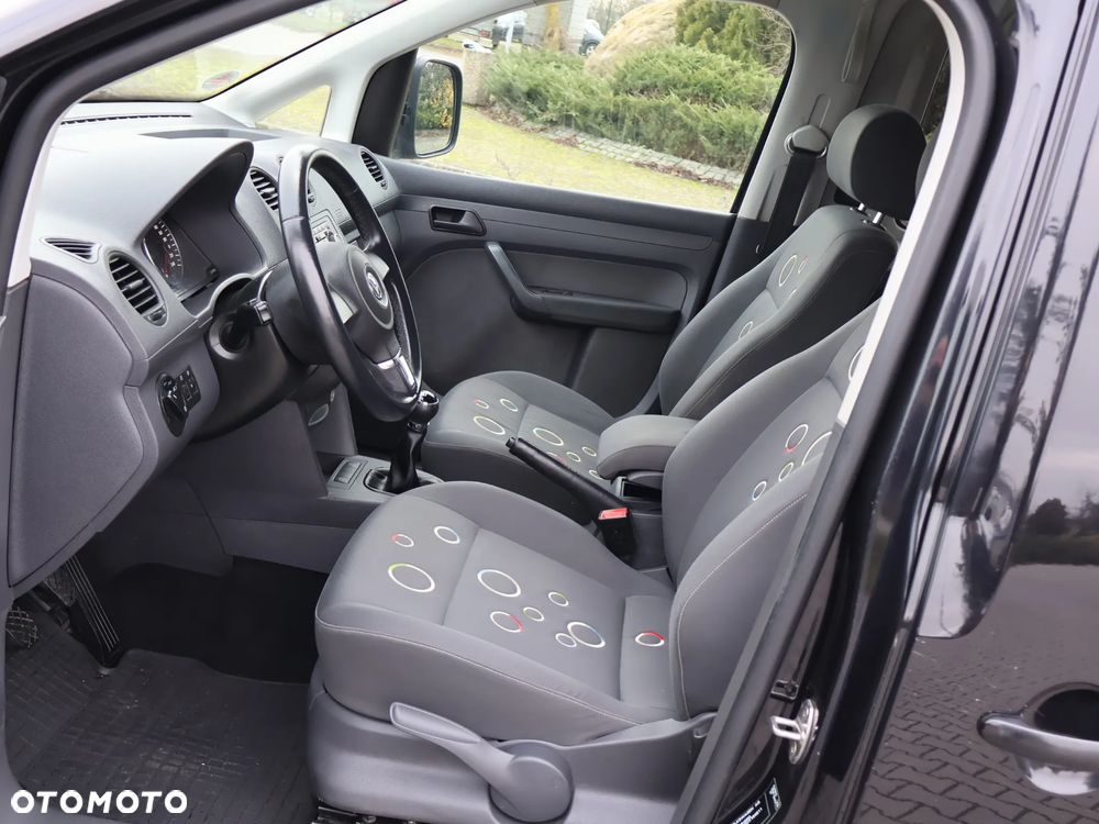 Volkswagen Caddy - 21