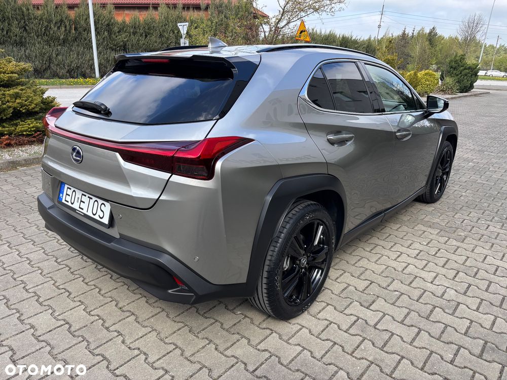 Lexus UX 250h GPF F Impression 2WD - 4