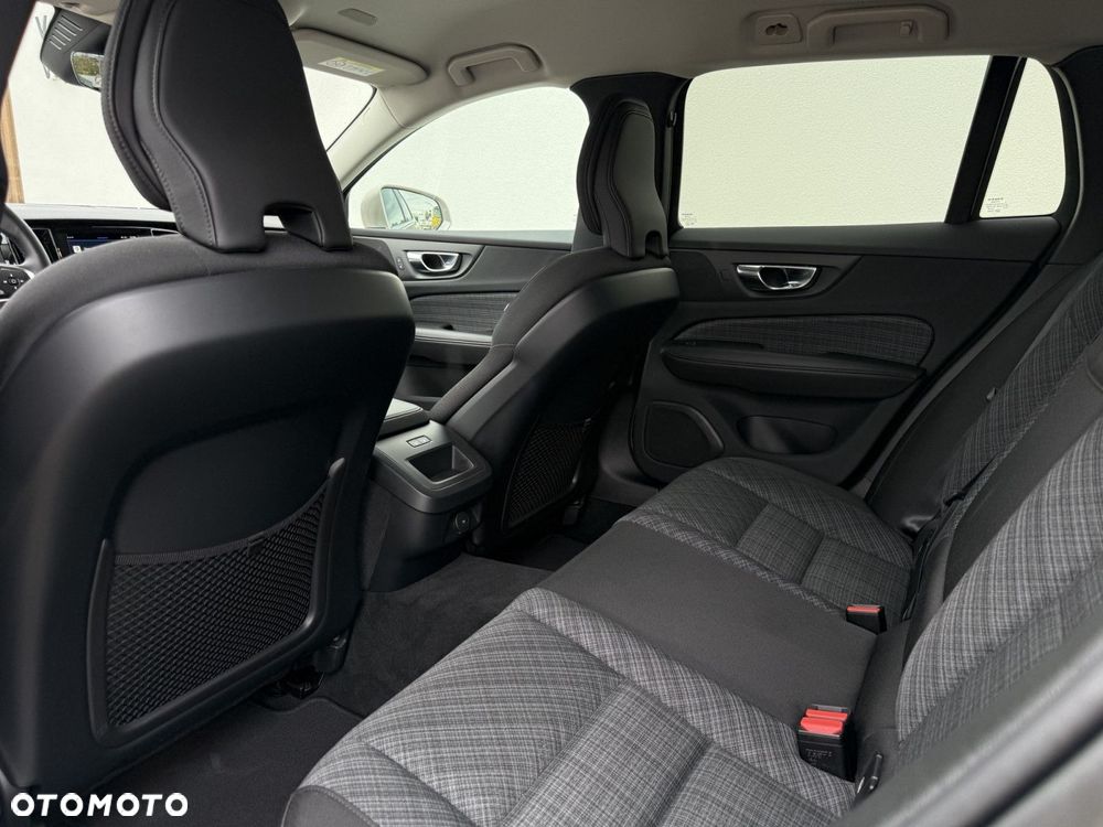 Volvo V60 - 24
