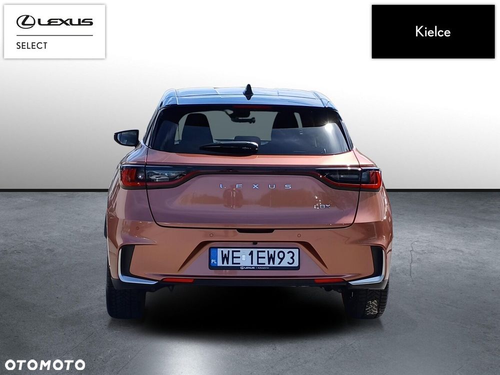 Lexus LBX 1.5 Hybrid Cool AWD - 5