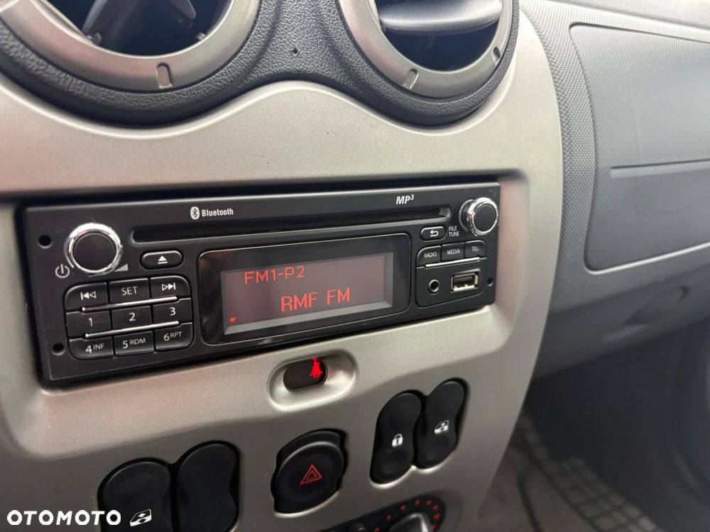 Dacia Duster 1.6 SL Delsey - 11