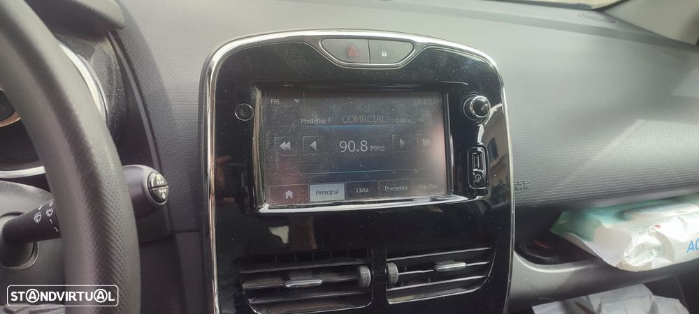 Renault Clio Sport Tourer 0.9 TCE Confort - 7