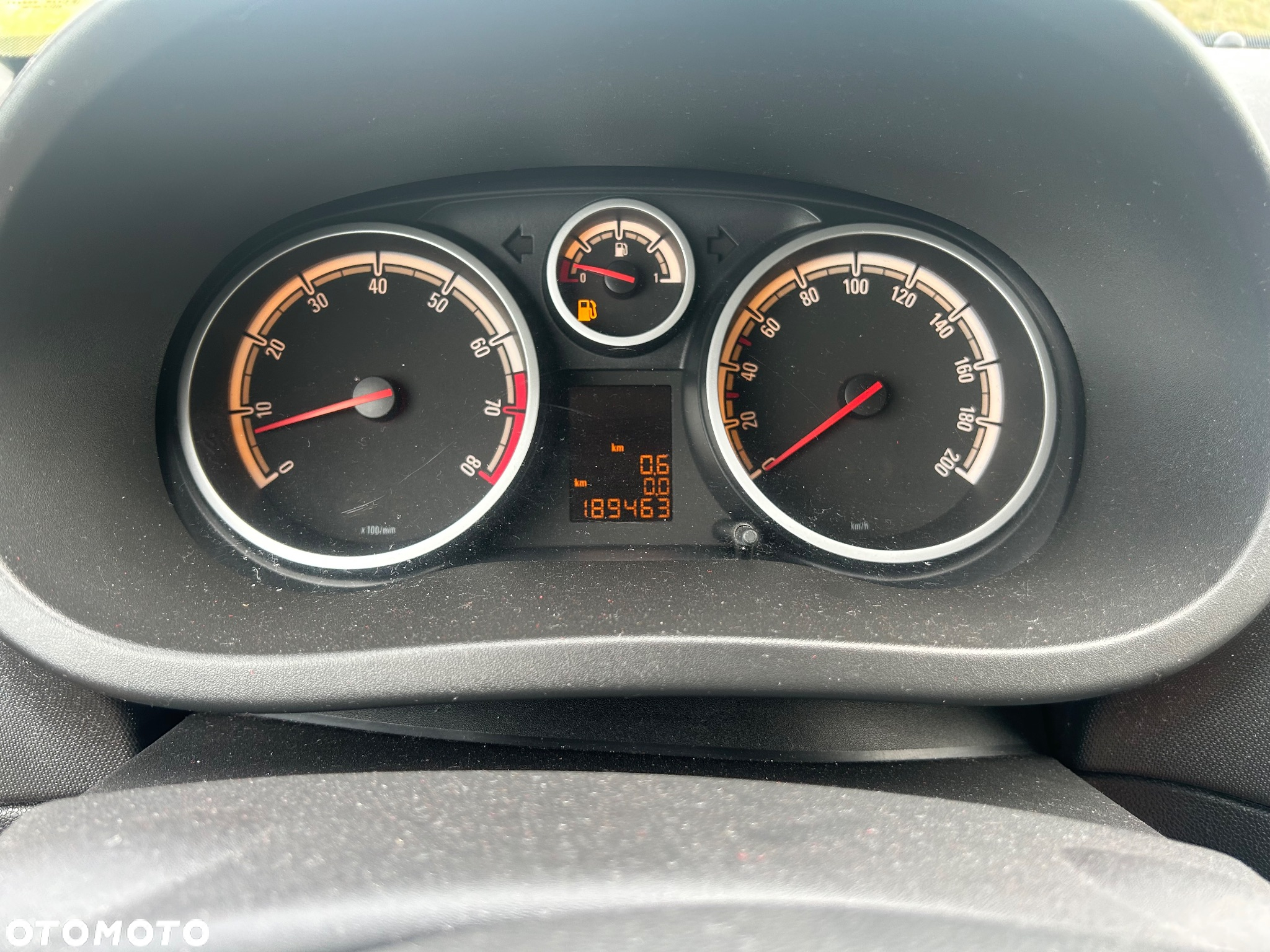 Opel Corsa 1.4 16V Active - 15
