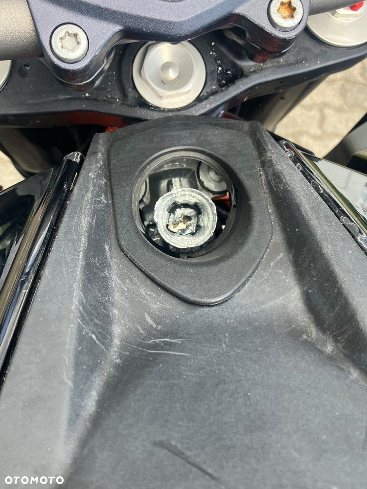 KTM Super Duke - 4