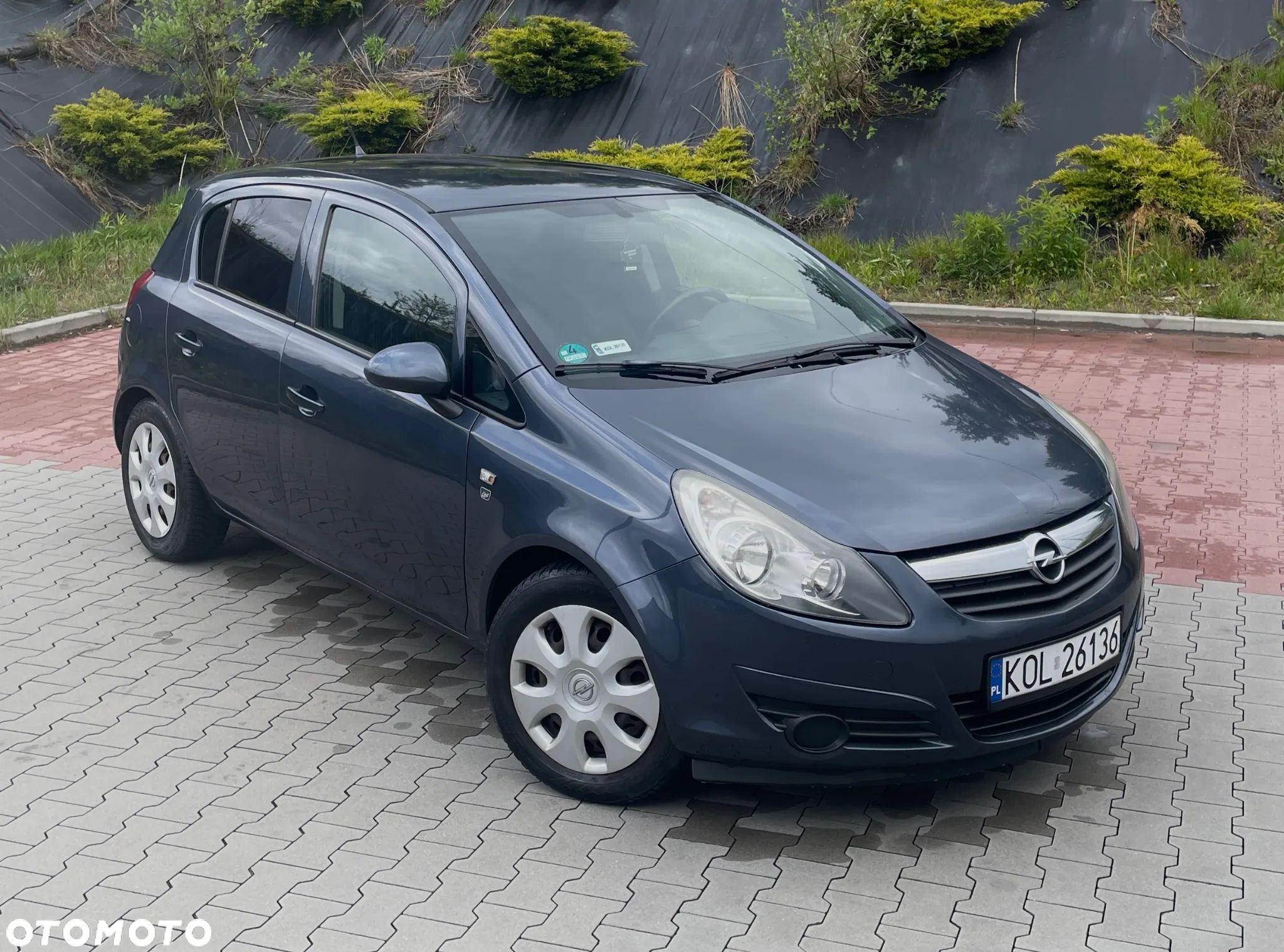 Opel Corsa 1.2 16V Enjoy - 1