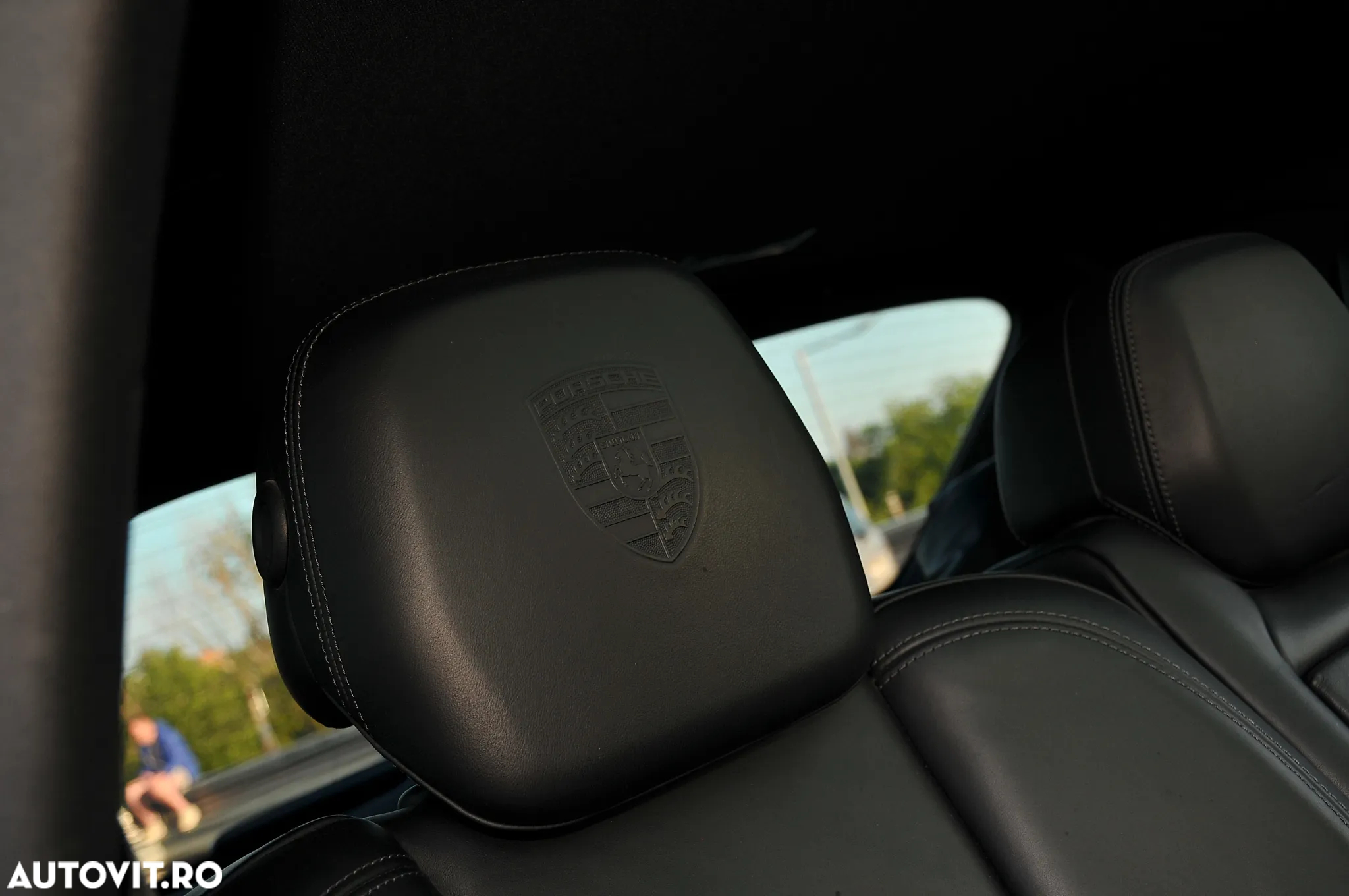 Porsche Cayenne Diesel Platinum Edition - 27