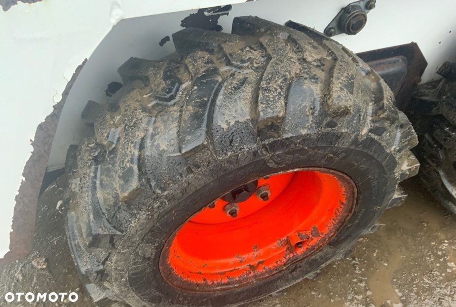 Bobcat S70 - 8