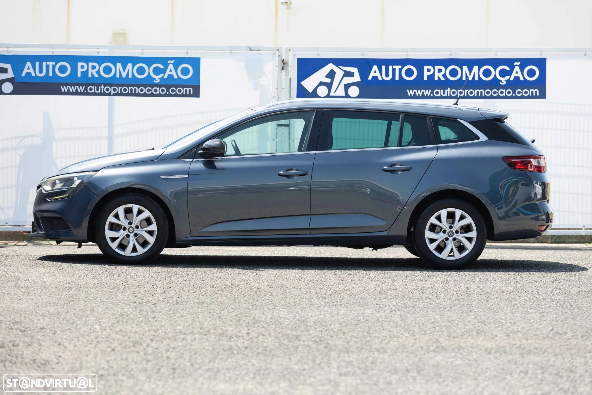 Renault Mégane Sport Tourer 1.5 Blue dCi Limited C/PM+Pneu - 8