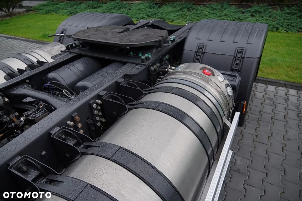 Scania R 410 / LNG / RETARDER / CAŁA NA PODUSZKACH  / 2020 ROK - 11