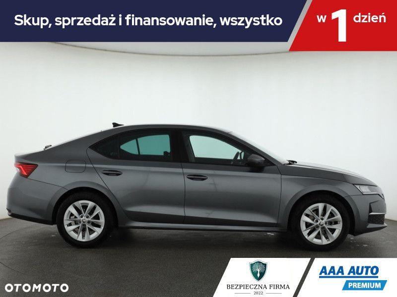 Skoda Octavia - 8