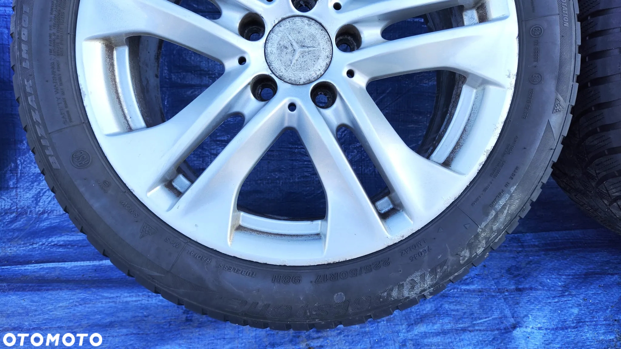 KOŁA FELGI ALUMINIOWE ALUFELGI 8Jx17 ET48 A2124010902 OPONY ZIMOWE BRIDGESTONE BLIZZAK LM001 225/50R17 225 50 17 MERCEDES W212 W207 - 4