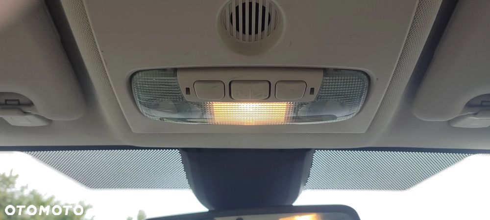 Ford Fiesta 1.5 TDCi Titanium - 24