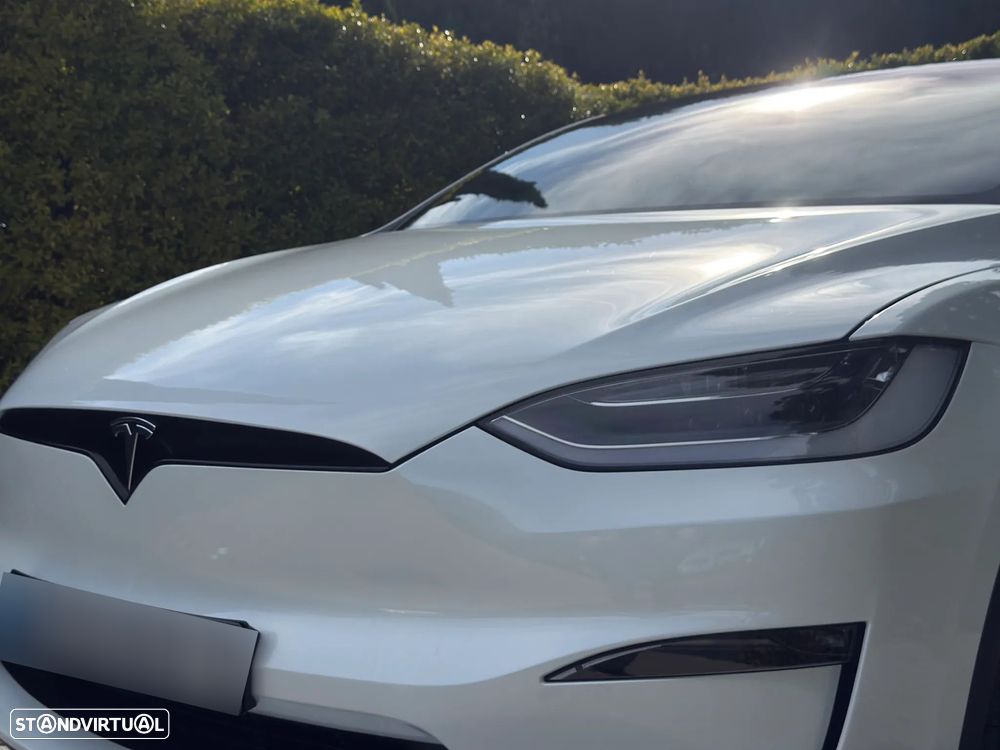 Tesla Model X Plaid AWD - 11