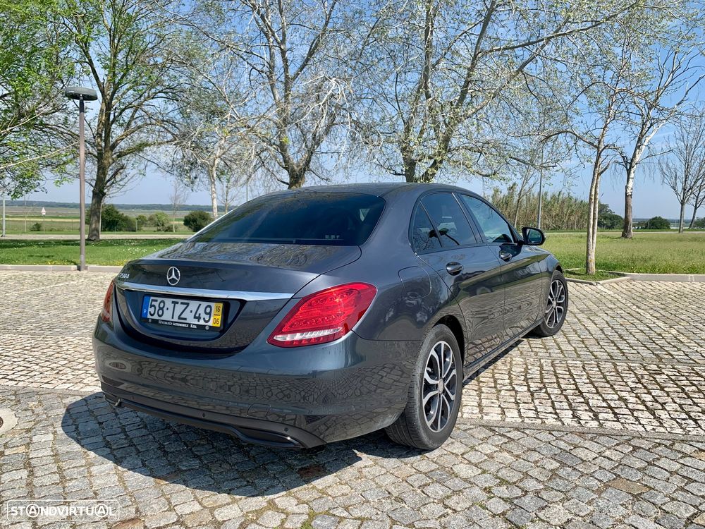 Mercedes-Benz C 250 d Exclusive Aut. - 2